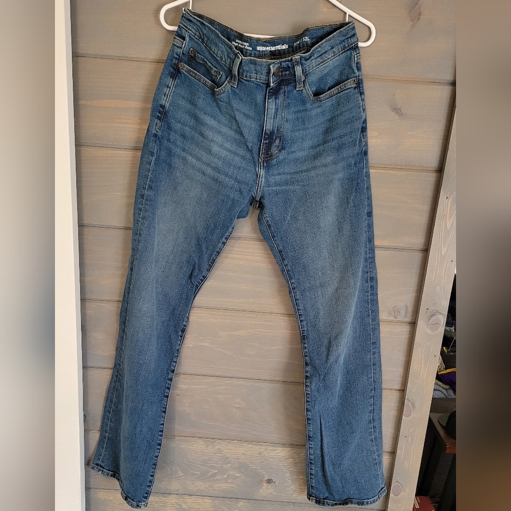 Amazon Essential Bootcut Straight Jean